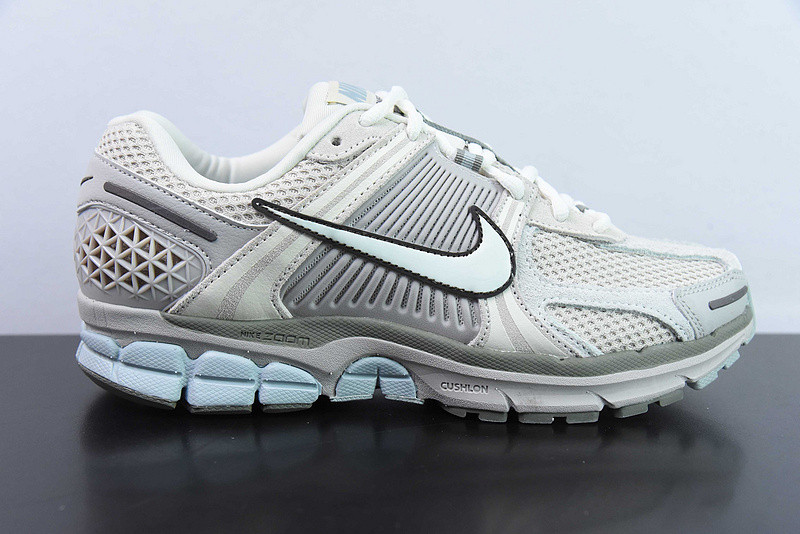 nike zoom vomero 5 light orewood brown fz3653-104 nike zoom vomero 5 light orewood brown fz3653-104