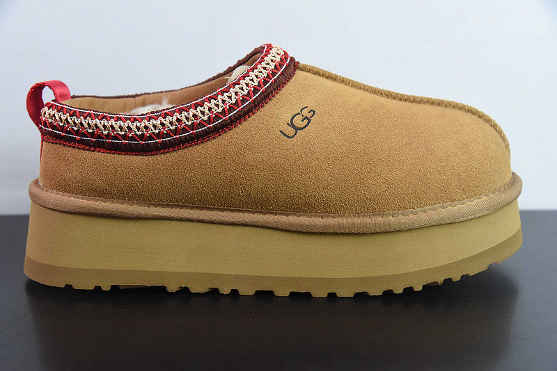UGG UGG