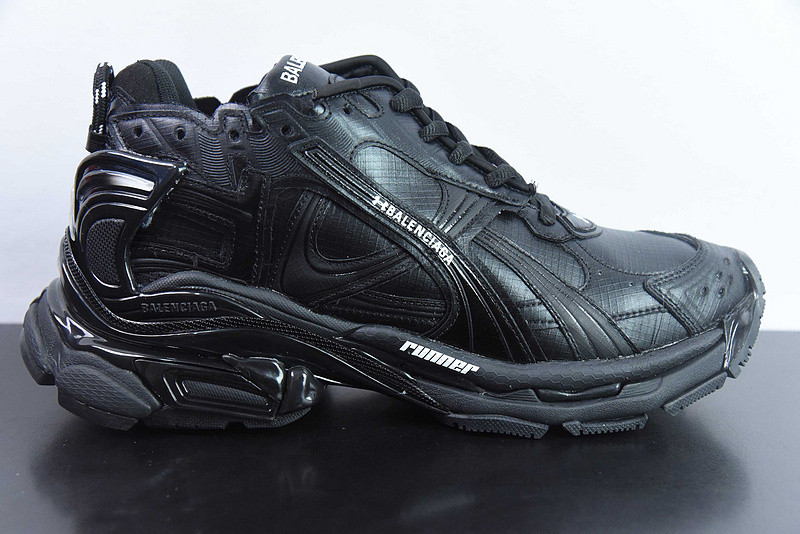 Balenciaga Runner Sneaker Balenciaga Runner Sneaker