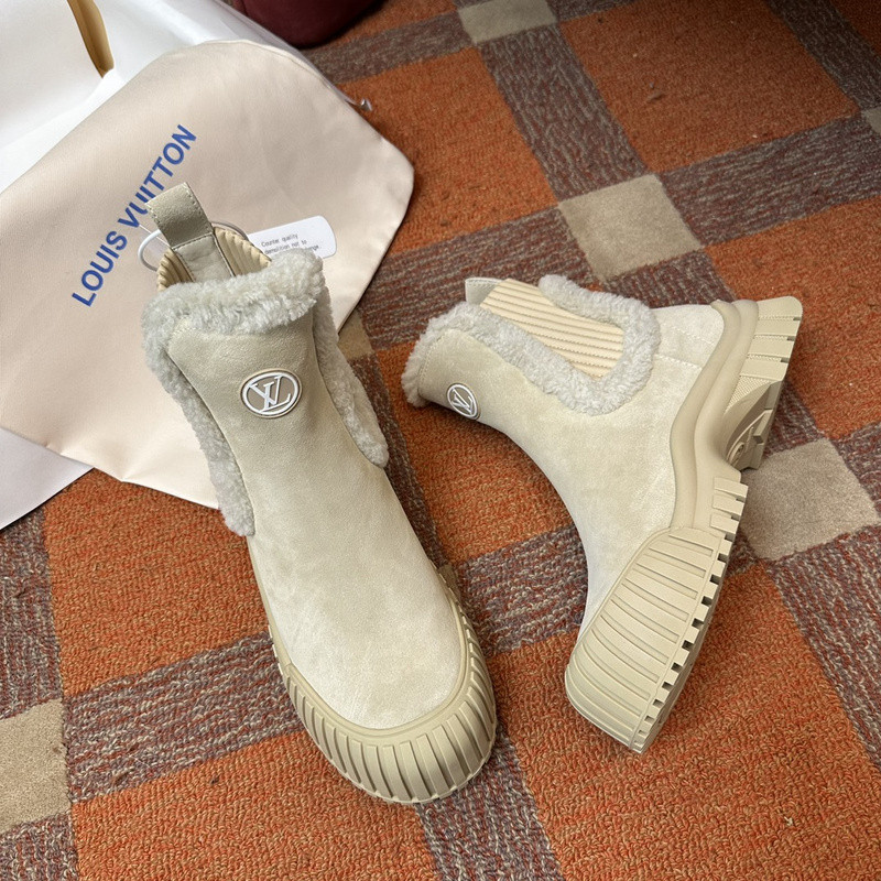 LVT BOOTS LVT BOOTS