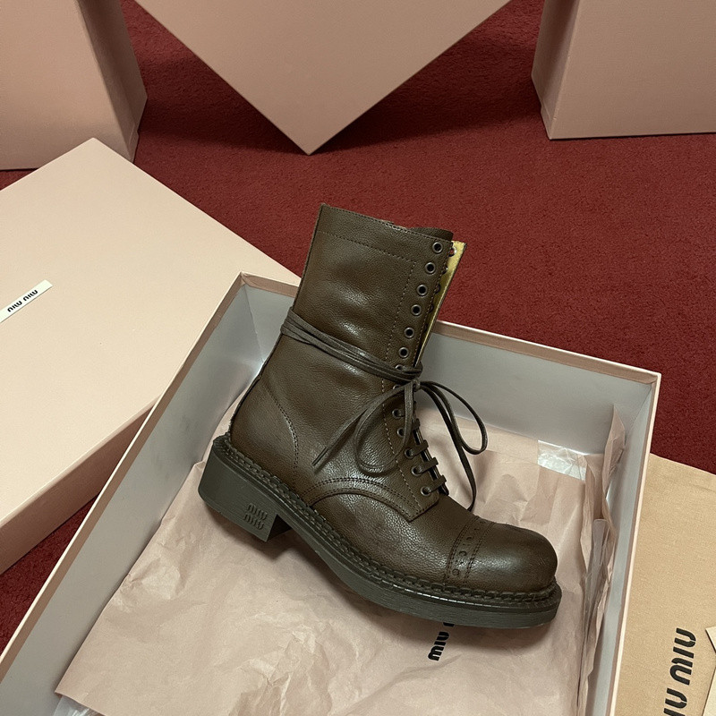 mIUMIU SNEAKER