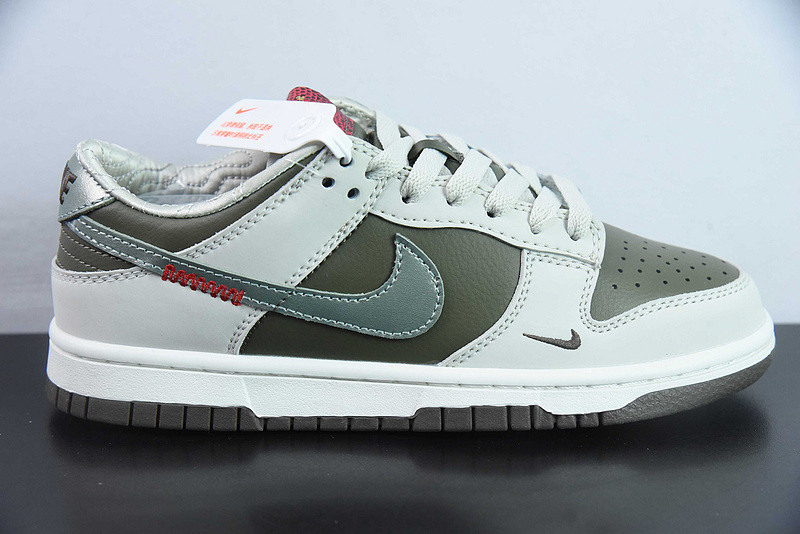 Nike Dunk Low “Year of the Snake” HV5980-231 Nike Dunk Low “Year of the Snake” HV5980-231