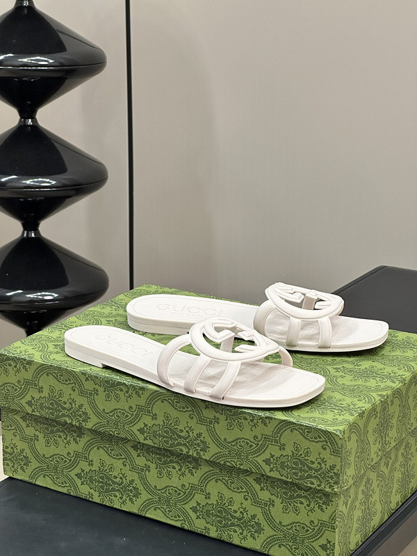 g*u*i sandals g*u*i sandals