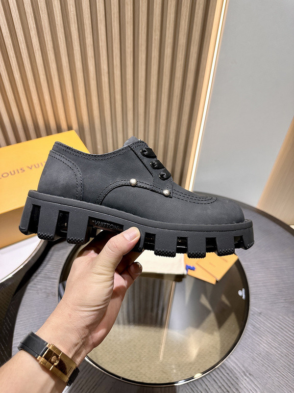 LVT BOOTS LVT BOOTS
