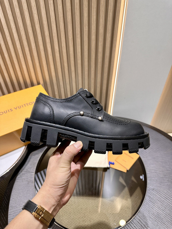 LVT BOOTS LVT BOOTS