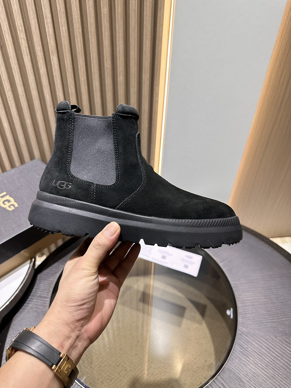 UGG UGG