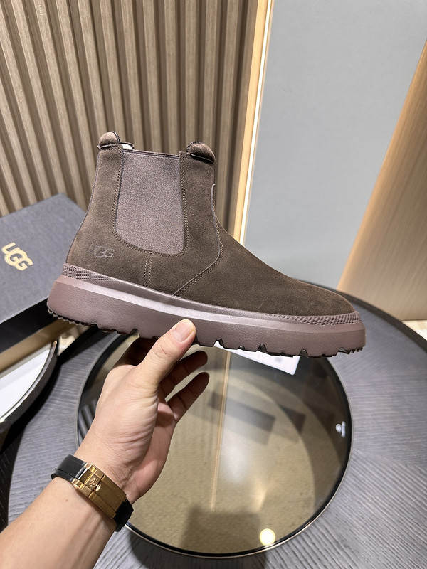 UGG UGG