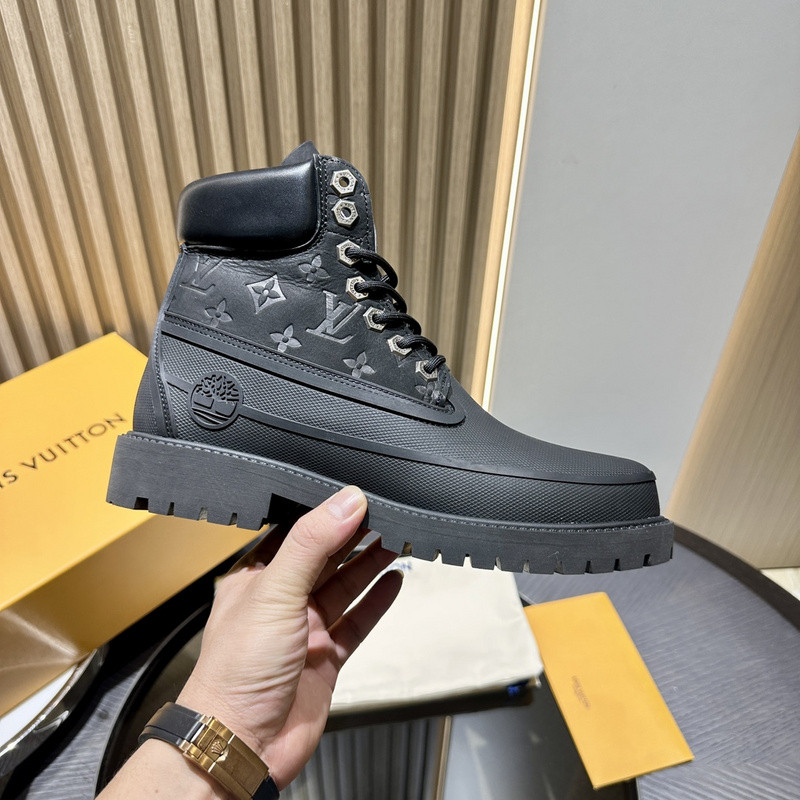 LVT BOOTS LVT BOOTS