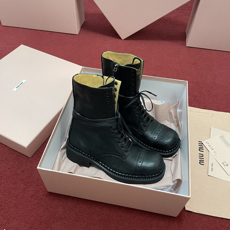mIUMIU SNEAKER