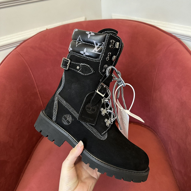 LVT BOOTS LVT BOOTS