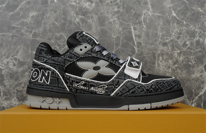 LVT SNEAKERS LVT SNEAKERS