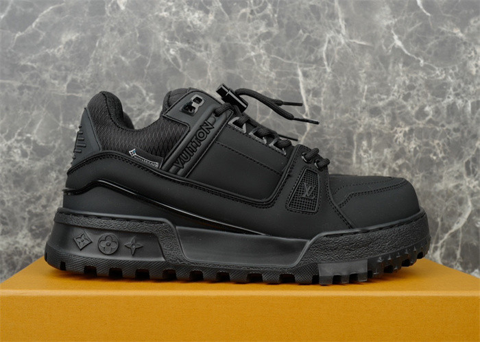 LVT SNEAKERS LVT SNEAKERS