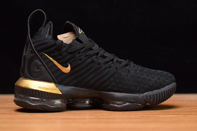 nike lebron 16 dressed for a king bq5970-007 nike lebron 16 dressed for a king bq5970-007