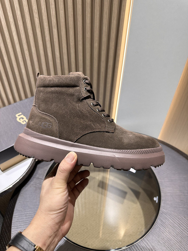 UGG UGG