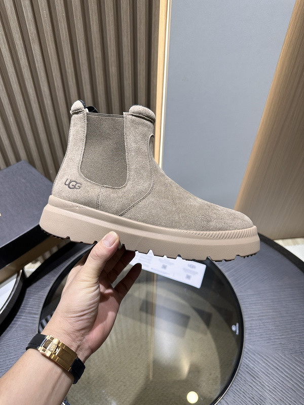 UGG UGG