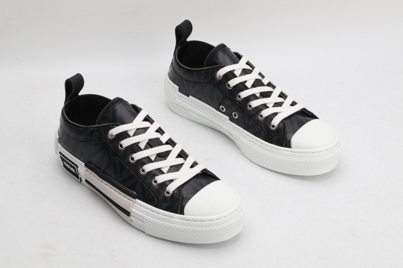 dio* b23 low-top sneakers in oblique dio* b23 low-top sneakers in oblique