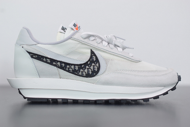 nike x sacai x dio* nike x sacai x dio*