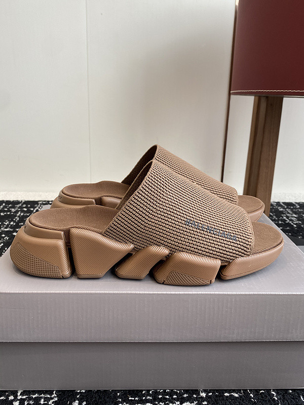 Balenciaga sLIDE Balenciaga sLIDE
