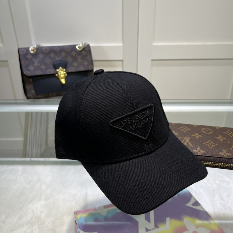 pra*a hat pra*a hat