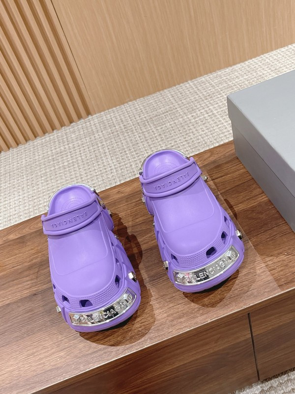 Cr*0*s x ba*len*cia*ga hardCr*0*s sandal Cr*0*s x ba*len*cia*ga hardCr*0*s sandal