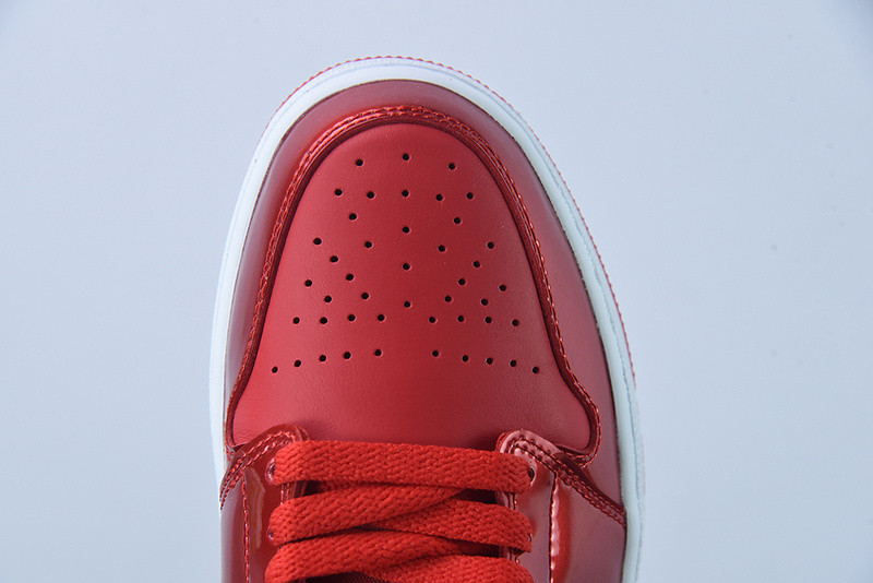 wmns air jordan 1 mid se