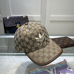 g*u*i hat g*u*i hat